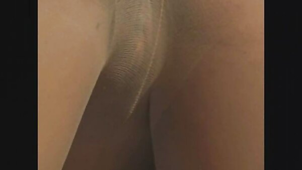 Die kostenlose online sexvideos geile Blondine Shawna Lenee reitet einen Schwanz im Zimmer des Stylisten